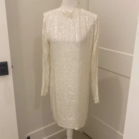 NWT Velvet by Graham & Spencer Veda Sequin Dress - Picture 7 of 15